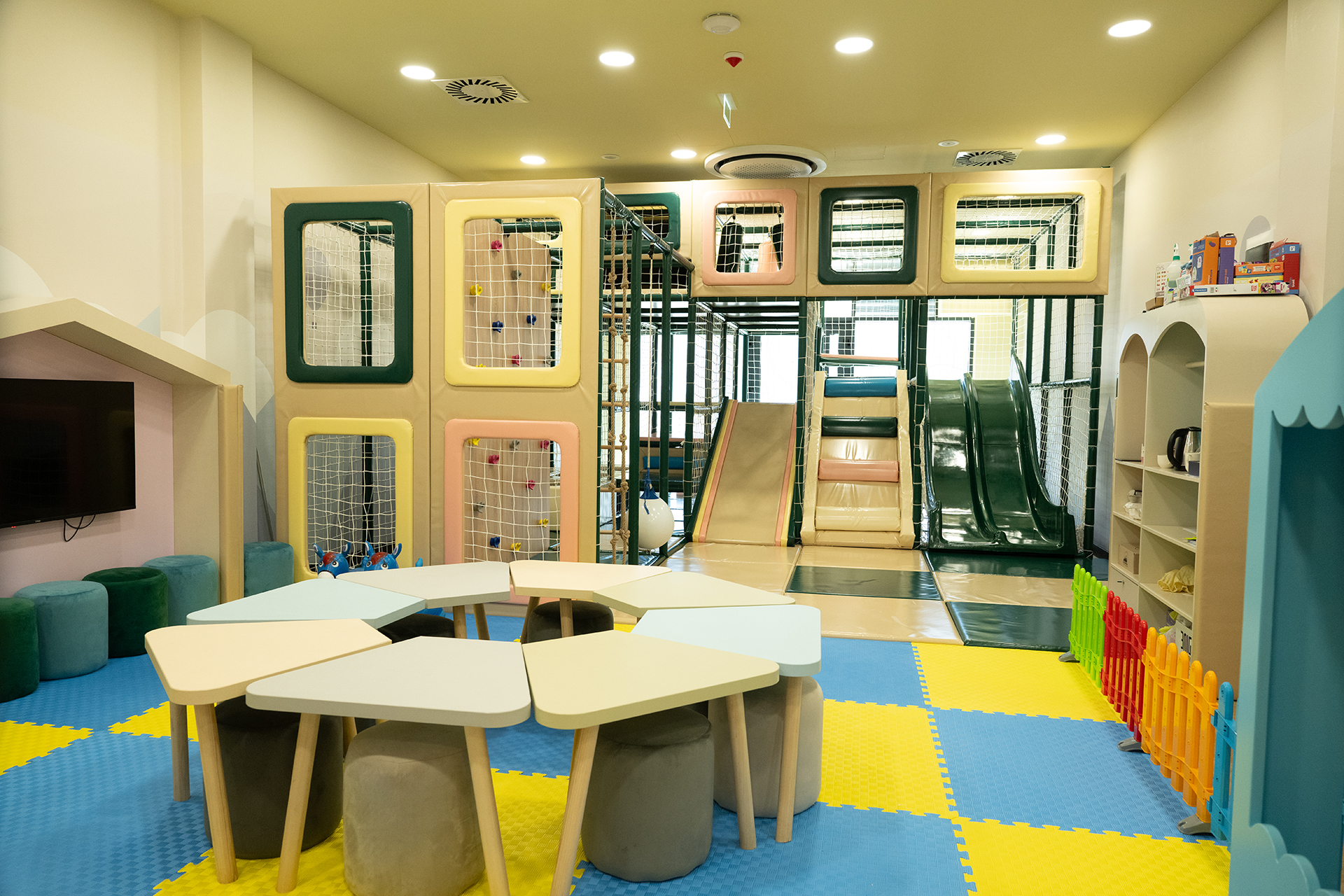 מונטנגרו מלון 6